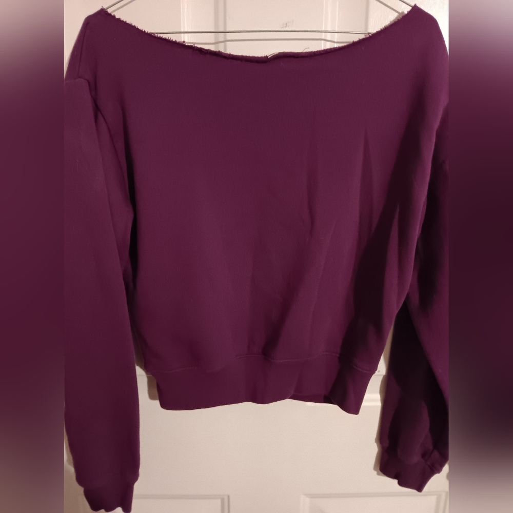 VS PINK Off-shoulder sweater - Picture 2 of 3